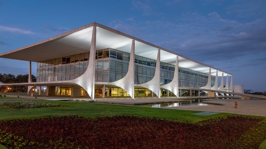 Palácio do Planalto: gabinete presidencial fica no terceiro andar - diegograndi/Getty Images