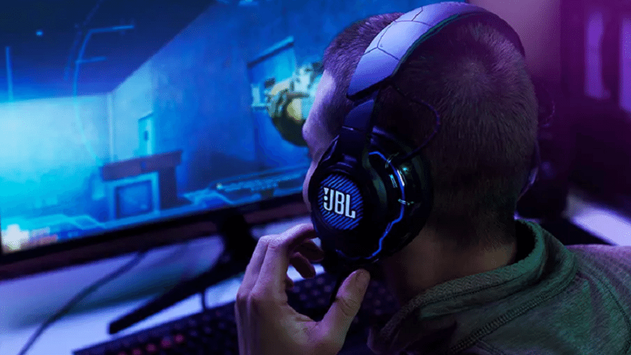 Headset da JBL promete alta qualidade para quem precisa de equipamento para jogar game por longos períodos - Divulgação/ JBL