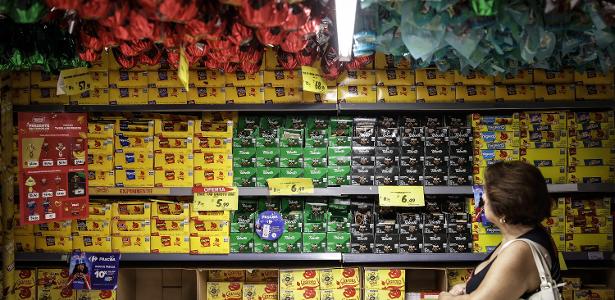 Preço do cacau desaba, mas chocolate chega 25% mais caro na Páscoa