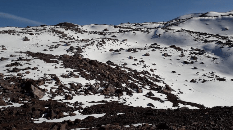 Andes Flashcard Neve mais que dobra média histórica nos Andes e cobre área de 10.000 km²