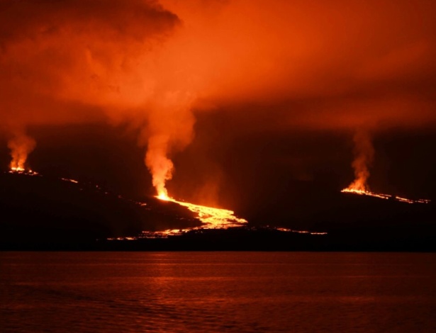 No mês passado, vulcão Sierra Negra entrou em erupção - Christian Saa/APF/Galapagos National Park
