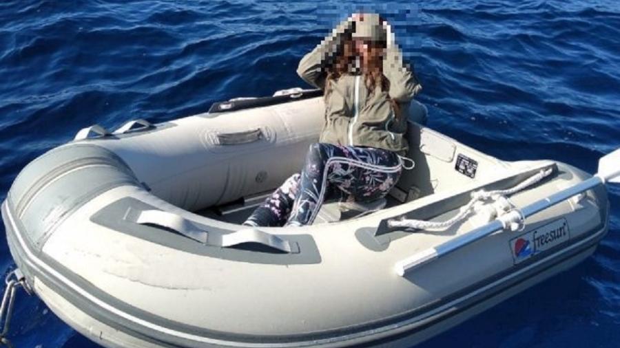 Kushila Stein, de 47 anos, foi encontrada 37 horas após se perder entre as ilhas de Creta e Folegandros, na Grécia - Reprodução/Guarda Costeira Grega