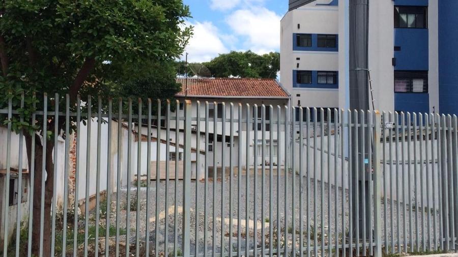 Estacionamento vazio onde funcionava a sede da empresa Blockchange, em Curitiba - Divulgação 