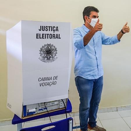 Governador do Pará, Helder Barbalho (MDB), publicou uma foto nas redes sociais após votar - Reprodução/Twitter/@helderbarbalho