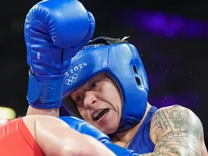 Capacete no boxe só para mulheres: 'Não faz sentido', avaliam técnicos