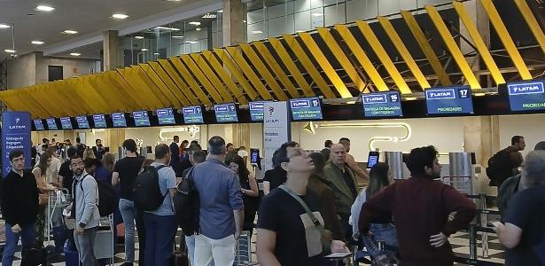 Perdeu o voo por causa da chuva? Saiba quais os direitos do consumidor