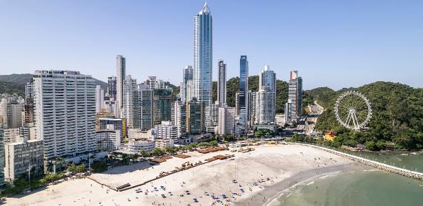 Balneário Camboriú tem metro quadrado mais caro do país, diz índice FipeZAP