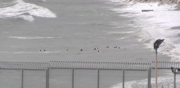 Nove migrantes morreram ao tentar nadar do Marrocos até Ceuta, na Espanha
