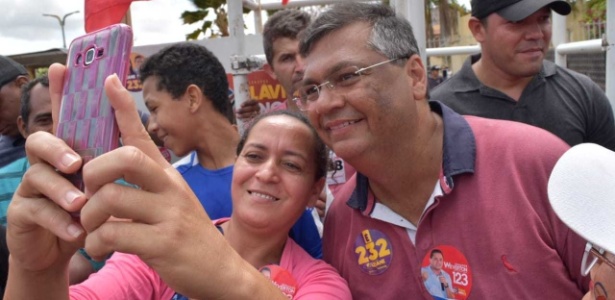 Flávio Dino participa de ato de campanha pela reeleição no Maranhão