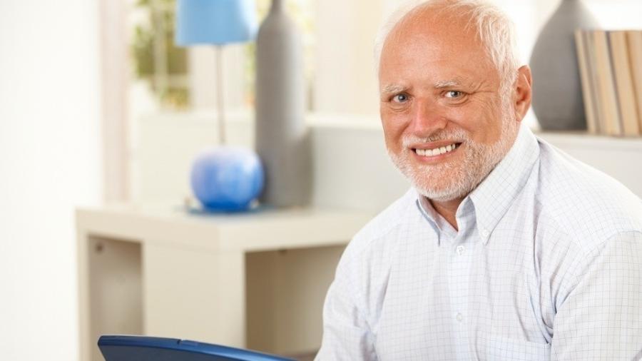 Hide The Pain Harold Meme Origin : Keep Doing What You Do Best Harold ...