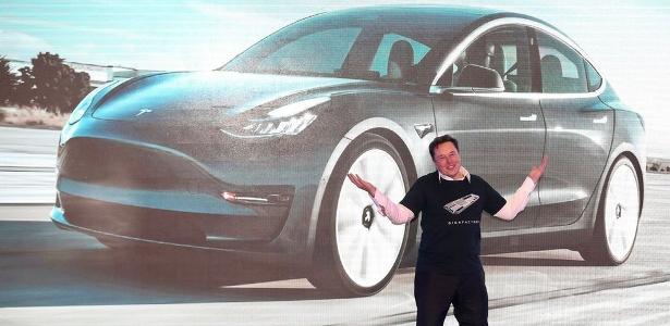 Muito além da Tesla | Homem mais rico do mundo: saiba quais carros Elon Musk já teve na garagem