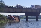 Caminhão cai de ponte no interior de São Paulo; duas pessoas morrem - Reprodução