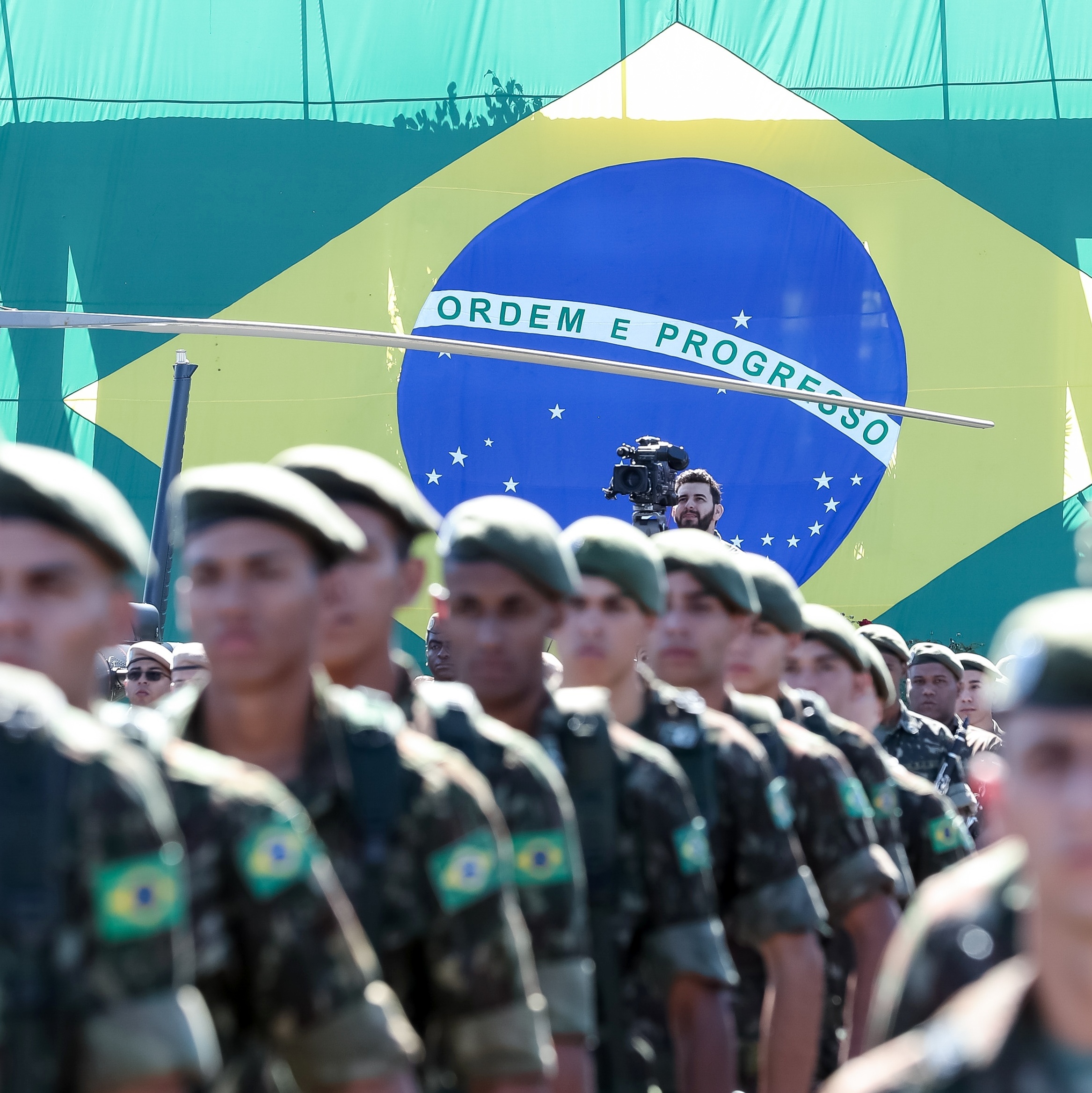 Exército Brasileiro - As Forças Armadas prosseguem apoiando o