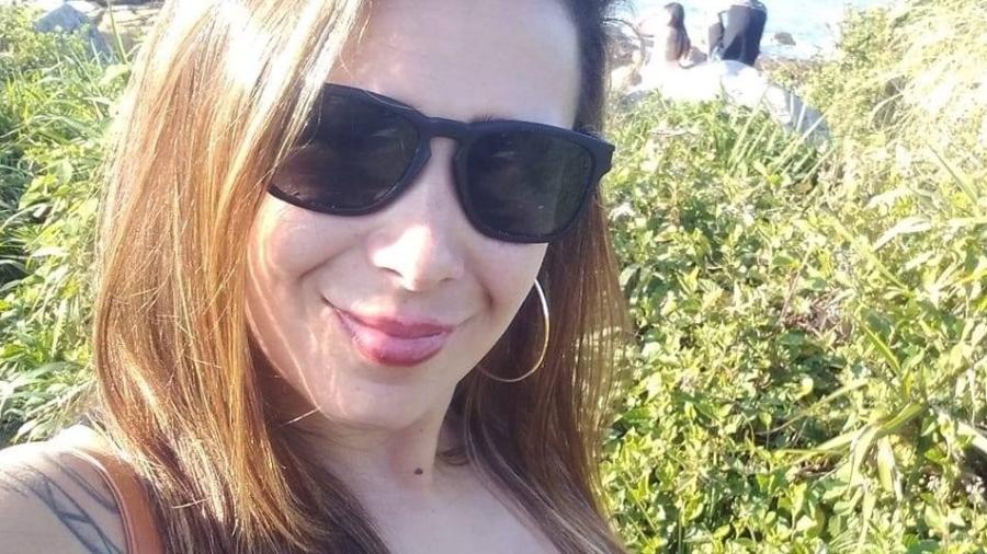 Gabriela Alves Grecco morreu após cair de sétimo andar de prédio em Santa Catarina; segundo testemunhas, ela discutiu com namorado e homem fugiu do local após crime - Reprodução de redes sociais