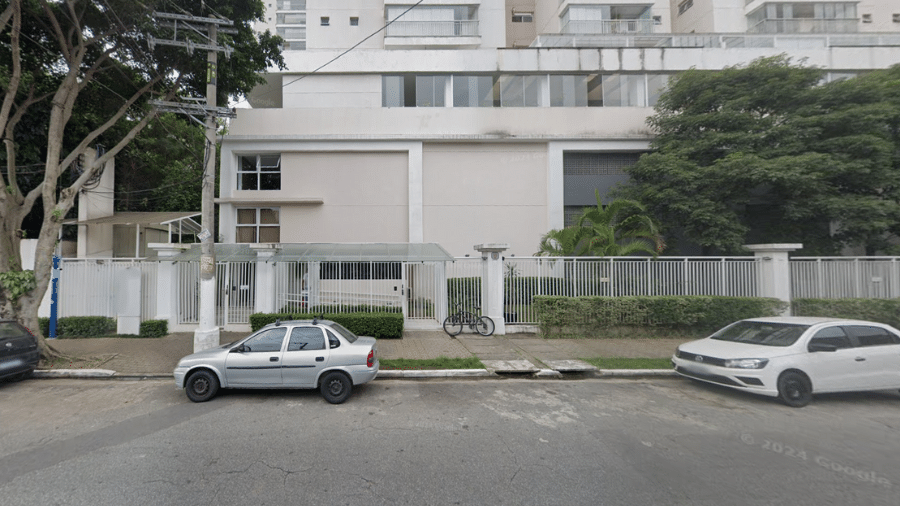 A jovem foi encontrada morta em um apartamento de um edifício no Bom Retiro, no centro de São Paulo - Reprodução/Google Street View