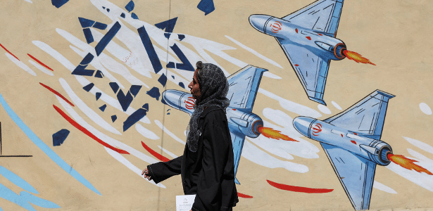 Iranianos ajustam gastos para sobreviver após cinco meses de guerra