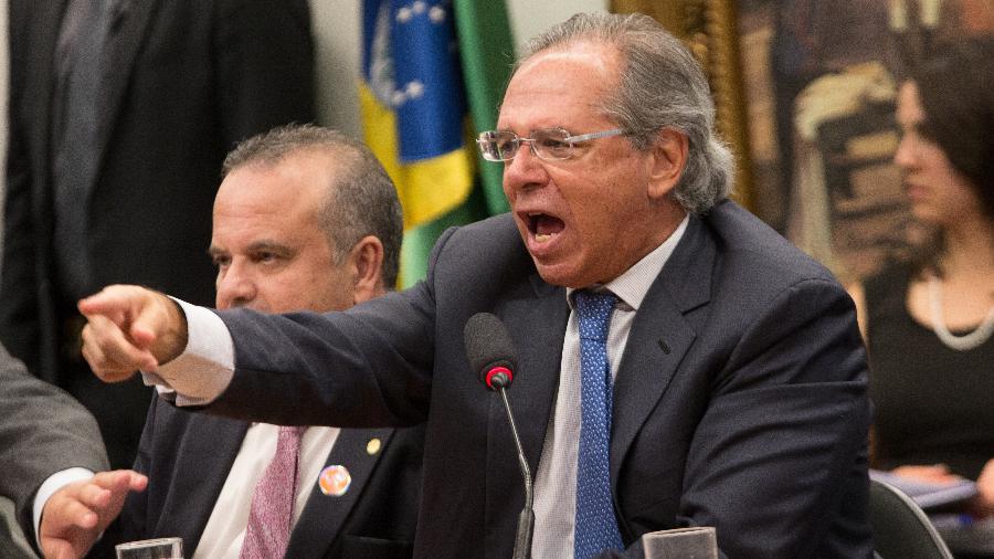 O ministro da Economia, Paulo Guedes, bate boca com deputados em audiência sobre a reforma da Previdência - André Coelho/Estadão Conteúdo