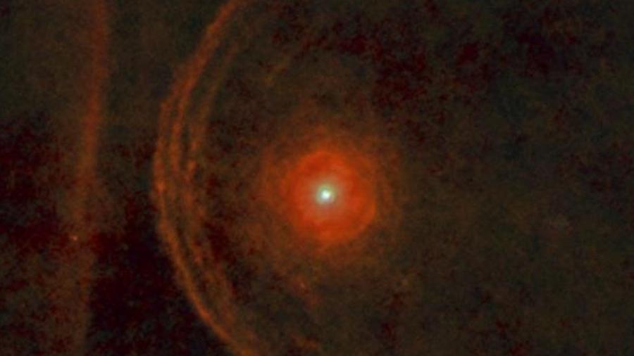 Mudanças no brilho de Betelgeuse levaram a especulações sobre sua morte "iminente" - ESA