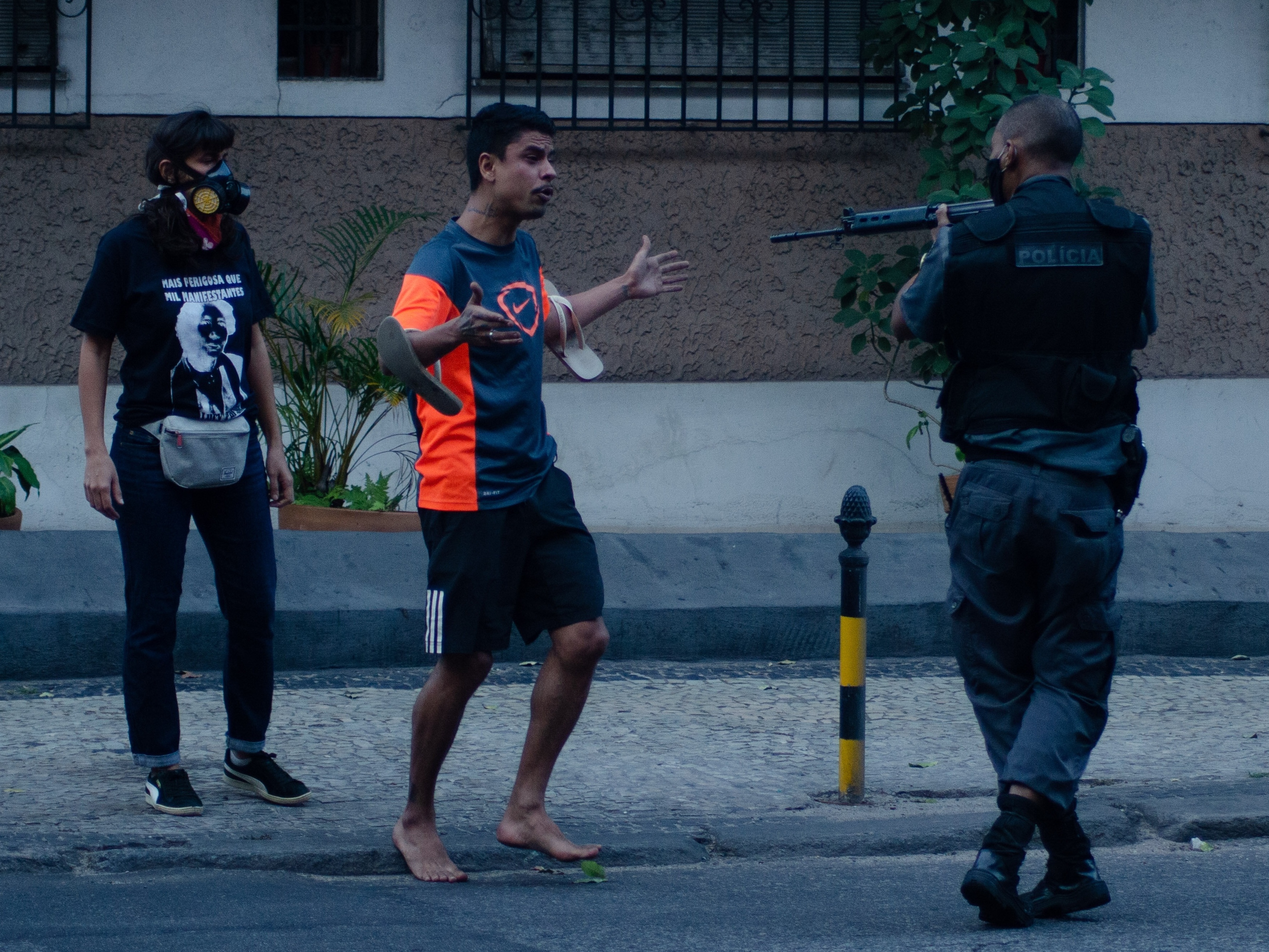 Violência policial: deputados levam à ONU dezenas de execuções sem resposta