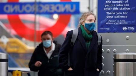 Variante B.1.617 pode colocar em xeque os avanços no enfrentamento da pandemia conquistados em países como o Reino Unido, indicam especialistas - Getty Images - Getty Images