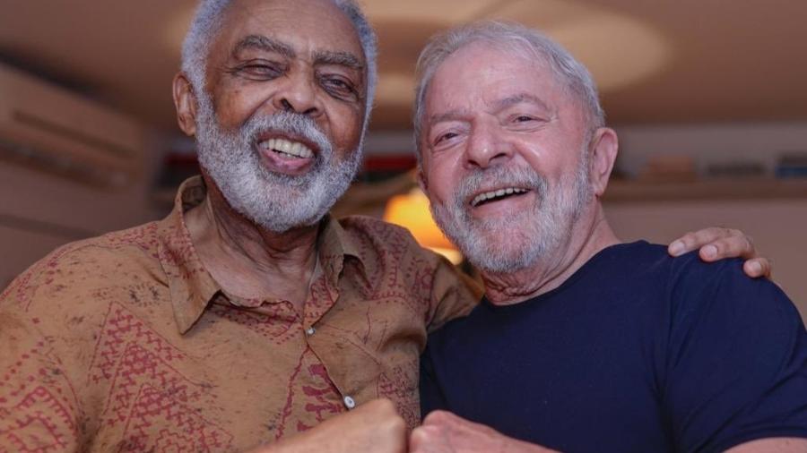 Gilberto Gil e o ex-presidente Lula durante encontro no Rio - Reprodução/ Twitter