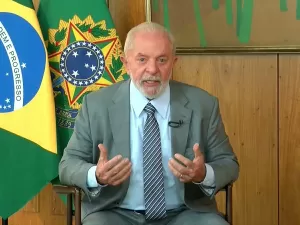 Lula anuncia plano de ampliar consignado: 'Criar um país de classe média'