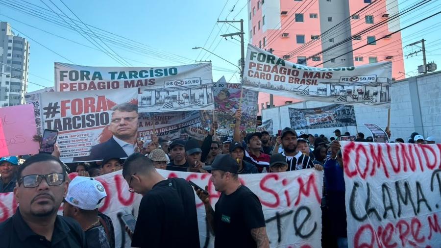 Primeira Agenda De Campanha De Fl vio Em S o Paulo Marcada Por Protesto primeira-agenda-de-campanha-de-fl-vio-em-s-o-paulo-marcada-por-protesto