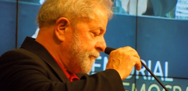 O ex-presidente Lula tem aconselhado Dilma Rousseff - Márcio Neves/UOL