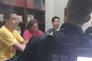 Antes de Bolsonaro ir ao AM, PRF interroga professores que organizam atos