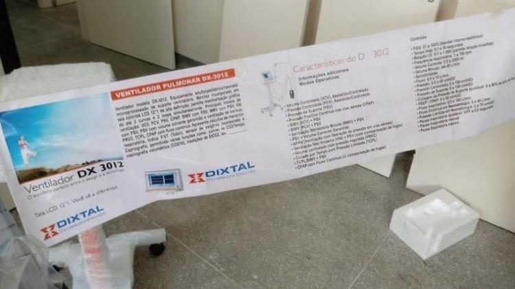 28.abr.2020 - Caixas que continham equipamentos falsificados traziam etiquetas e manuais de instrução dos respiradores originais - Reprodução/Prefeitura de Rondonópolis - Reprodução/Prefeitura de Rondonópolis