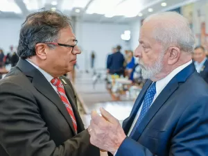 Lula viaja para Colômbia e vai discutir com Petro as eleições da Venezuela