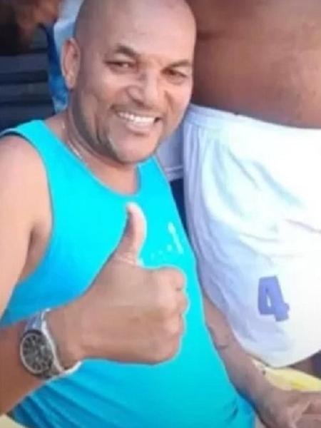 Adenilton Barbosa da Cruz foi baleado na porta de casa em Salvador