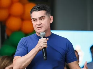 David Almeida lidera eleição em Manaus com 33% dos votos, diz Quaest