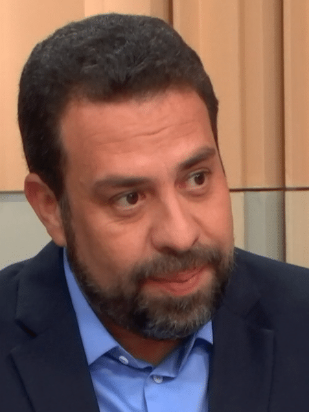 Guilherme Boulos (PSOL) durante sabatina da GloboNews