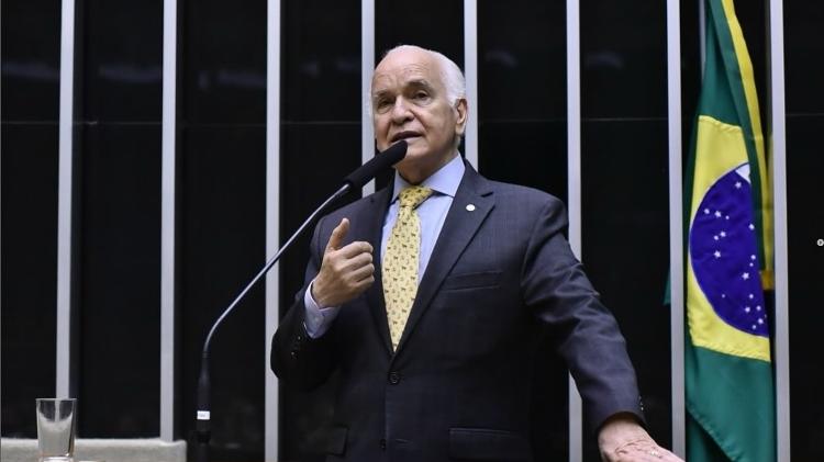 Gilberto Nascimento foi eleito presidente da Frente Parlamentar Evangélica Gilberto Nascimento foi eleito presidente da Frente Parlamentar Evangélica