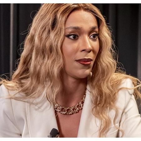 A deputada federal Erika Hilton (PSOL-SP) se desculpou por aconselhar o rapper Oruam a iniciar uma militância política A deputada federal Erika Hilton (PSOL-SP) se desculpou por aconselhar o rapper Oruam a iniciar uma militância política