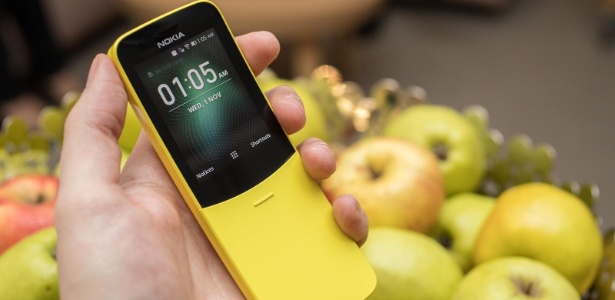 Nokia 8110 deste ano vem nas cores amarelho "banana" e preto - Divulgação/Nokia