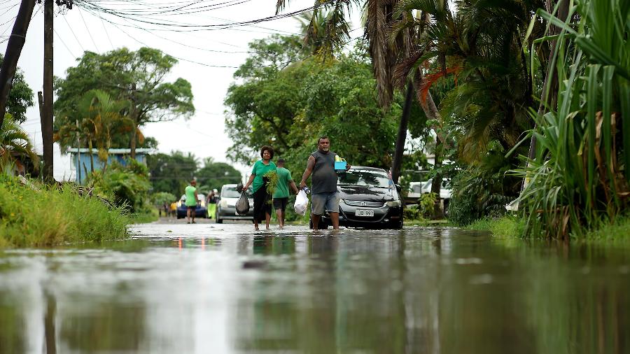Superciclone Yasa atingiu as ilhas Fiji e destruiu povoados inteiros, sem deixar vítimas até o momento - LEON LORD/AFP