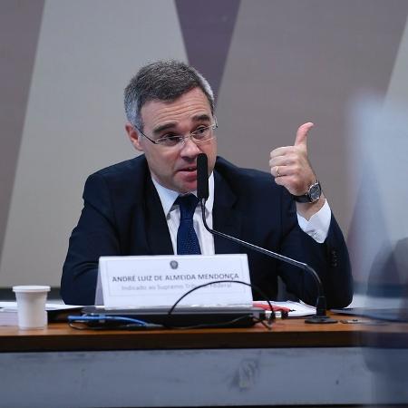 1º.dez.2021 - O ex-ministro da Justiça, André Luiz Mendonça, durante sabatina na CCJ do Senado - Edilson Rodrigues/Agência Senado