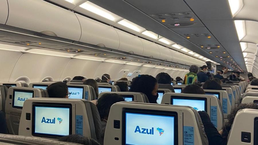 Após cancelamento, a Azul informou que prestou assistência aos passageiros e os reacomodou em outros voos da cia - Reprodução/ Arquivo pessoal/ Cleo Pinheiro