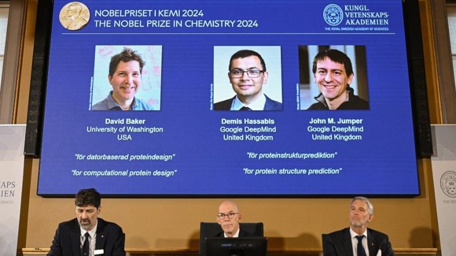 Vencedores do Nobel de Química, David Baker, Demis Hassabis e John Jumper - JONATHAN NACKSTRAND/AFP