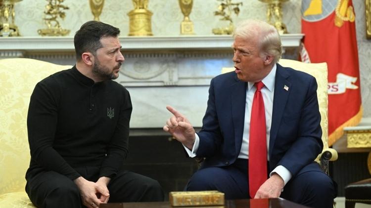 28.fev.2025 - Trump discute com Zelensky