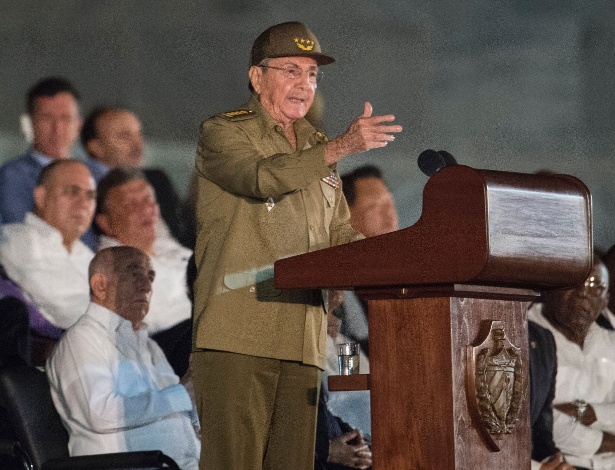 Presidente cubano, Raúl Castro, afirmou que não vai se reeleger - Juan Barreto/AFP