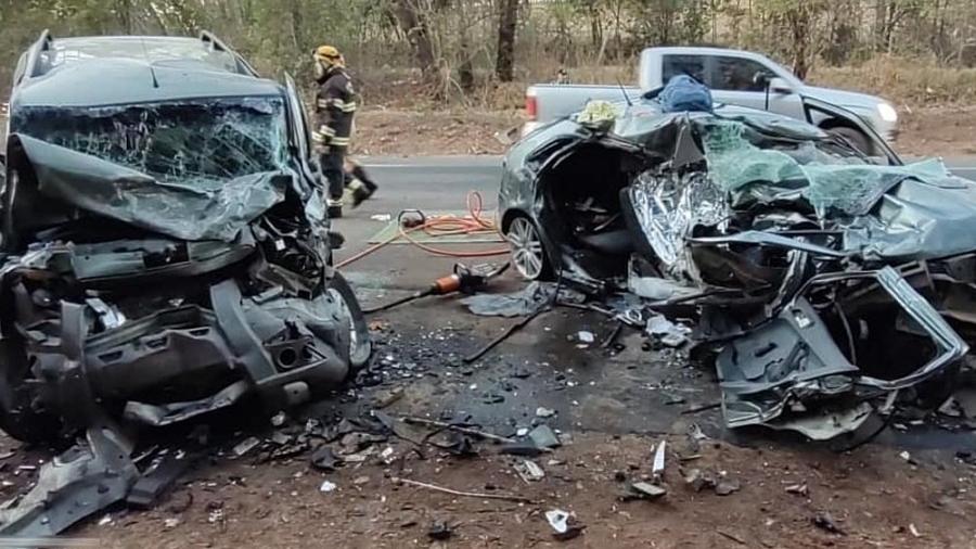 Três pessoas morreram e seis ficaram feridas em um acidente na rodovia GO-060, em Goiás - Reprodução/Corpo de Bombeiros de Goiás