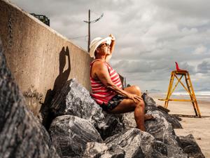 Viúva, Dora diz que sua última companheira, morta em decorrência de um AVC hemorrágico, foi a mulher de sua vida: "É, até hoje" - Fernando Moraes/UOL - Fernando Moraes/UOL