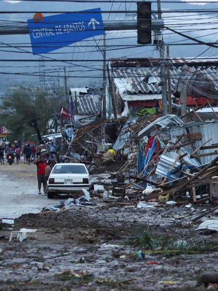 Furacão deixou rastro de destruição em Acapulco, no México