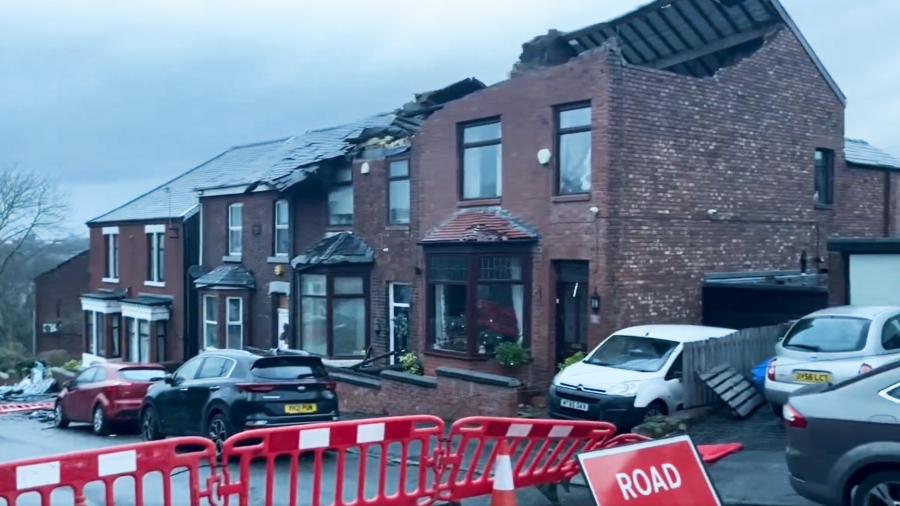 Tornado danificou cerca de 100 casas em Manchester