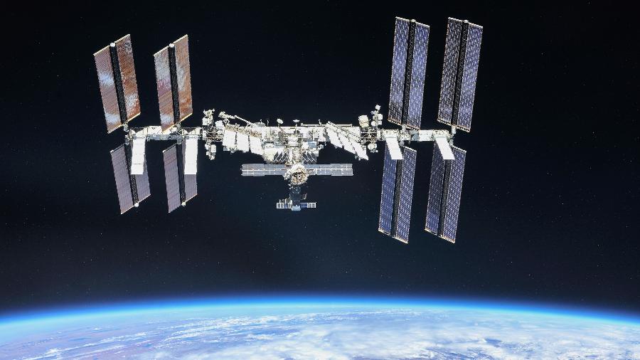 Proteínas do vírus SARS-CoV-2 ISS serão levadas a espaço para testes - Reuters
