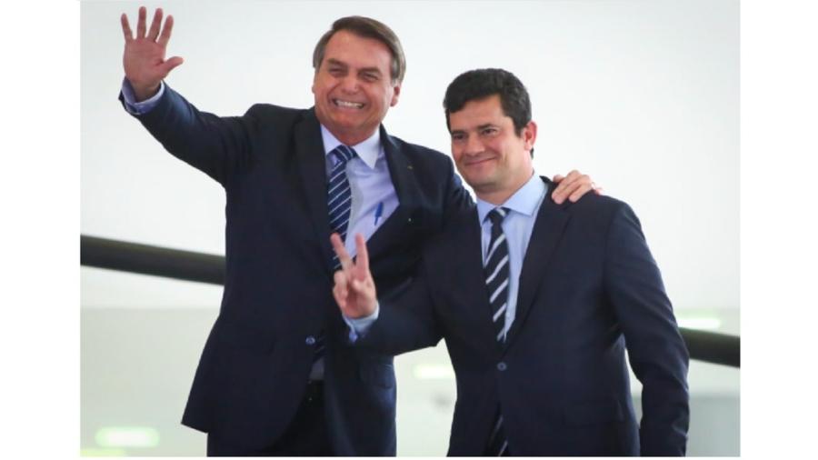 Bolsonaro e Sergio Moro juntos, no dia 29 de agosto de 2019. O agora pré-candidato diz em livro que as coisas já não andavam bem entre eles. É mesmo? - Sergio Lima/Poder 360