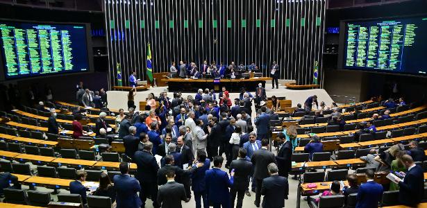 17.mai.2023 - Votação no plenário da câmara dos deputados aprovou o status de urgência para votação do novo arcabouço fiscal, proposto pelo governo Lula